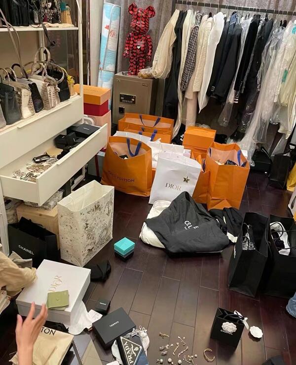 永靖县回收顶奢鞋服